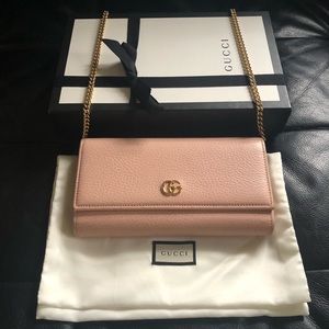 Pink GG Marmont leather chain wallet Gucci